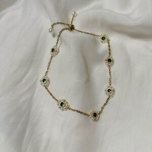 Boho flower bracelet M590